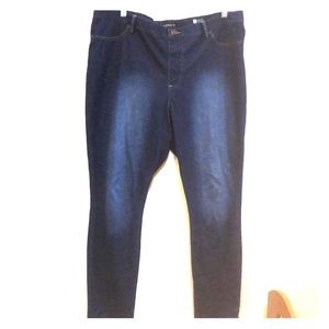 Lee Easy Fit legging Waist Approximately 19”